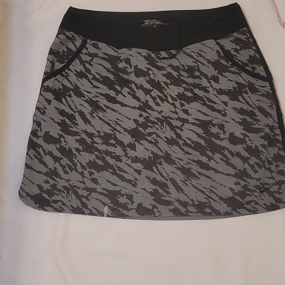 nike golf skort size m